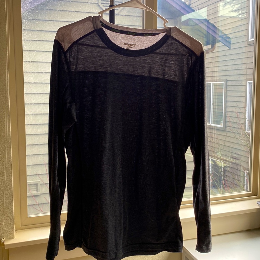 Brooks Unisex Lightweight Long Sleeve Running Shirt